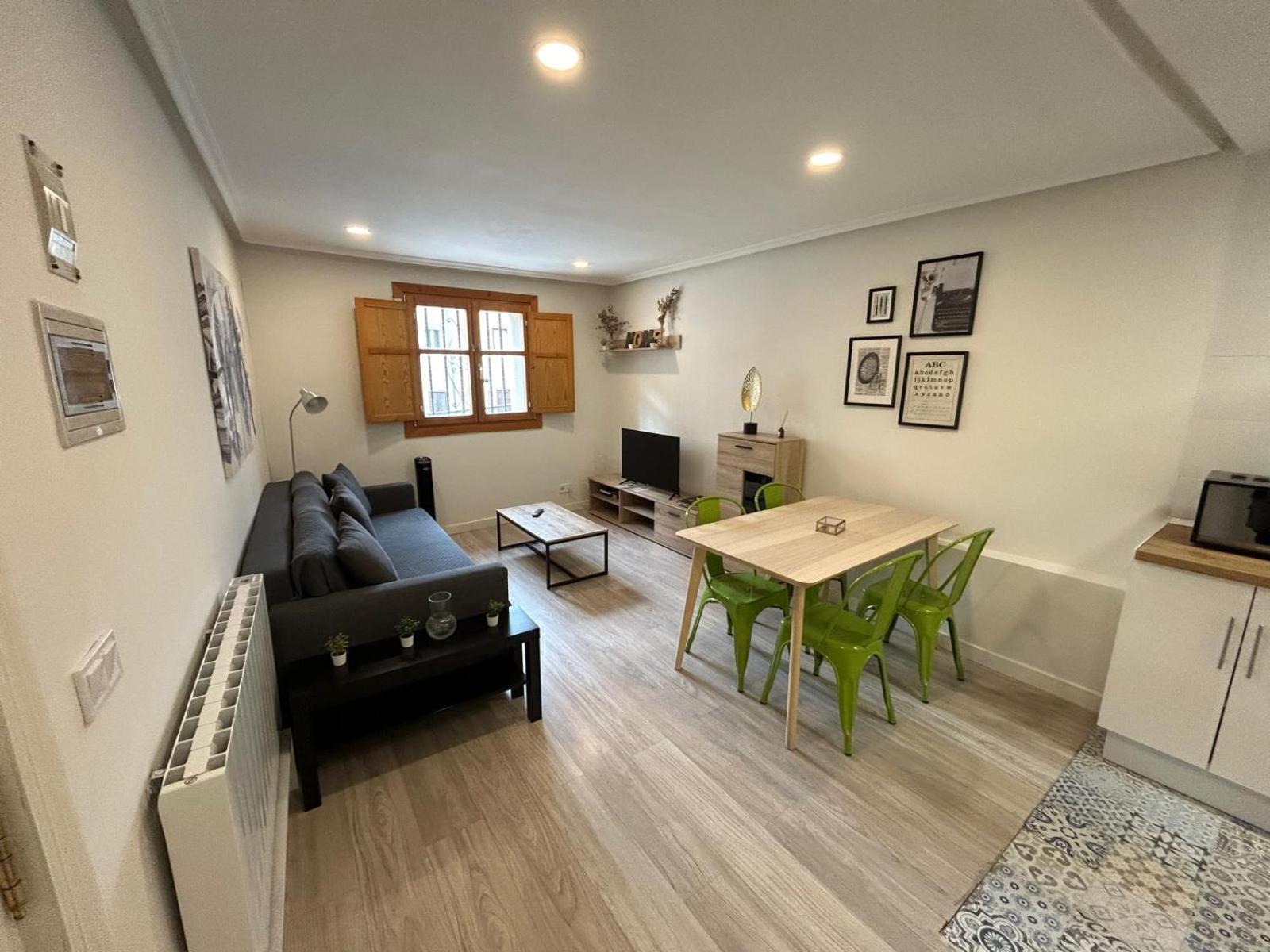 Apartamento Con Encanto En Casco Historico De Burgo Exteriér fotografie